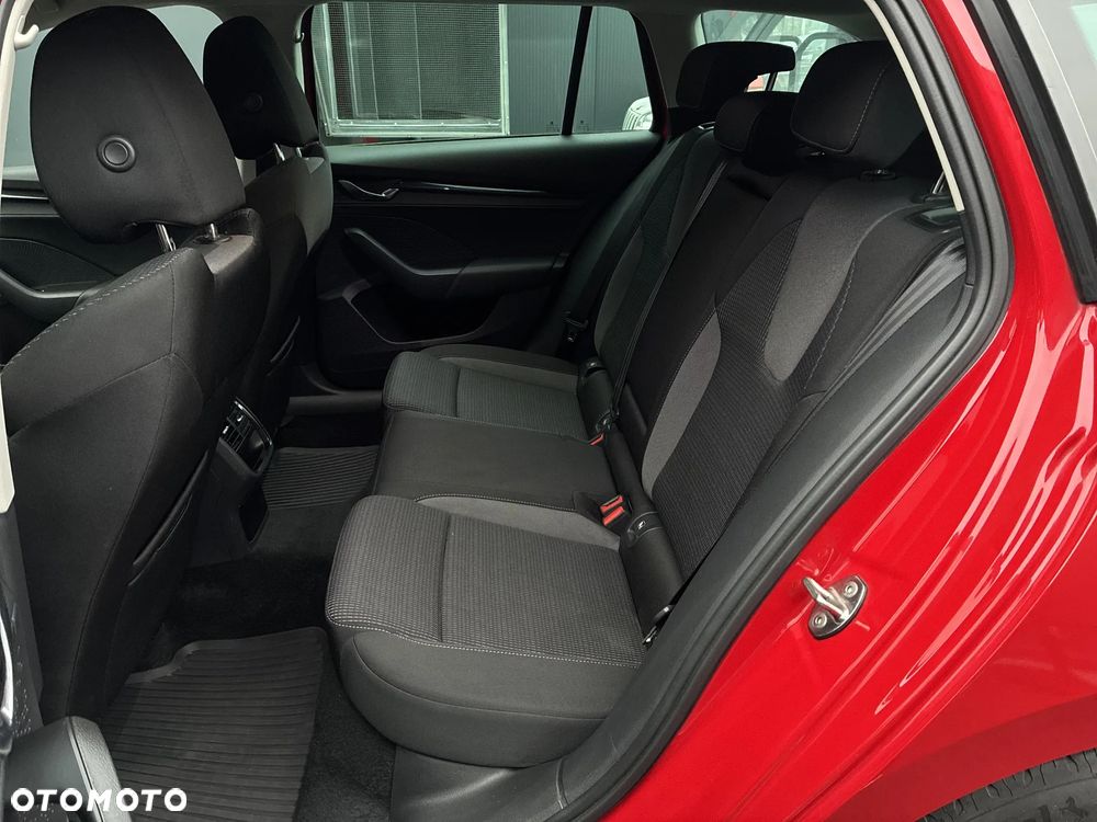 Skoda Octavia 1.5 TSI e-Tec Ambition DSG - 27