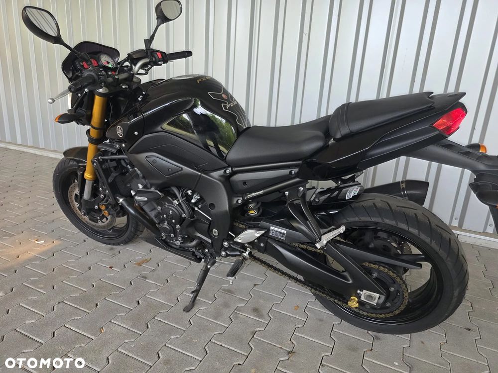 Yamaha FZ8 - 2