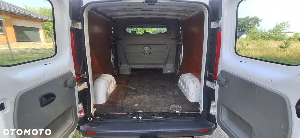 Opel VIVARO - 17