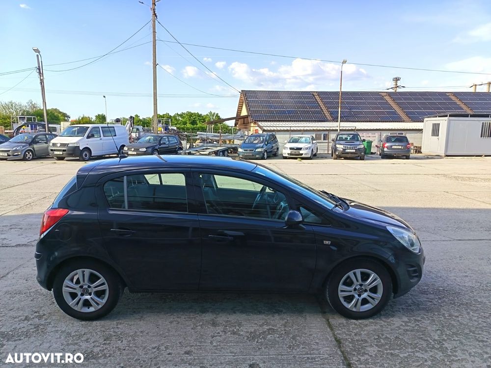Opel Corsa 1.3 CDTI DPF EcoFLEX Start-Stop Edition - 4