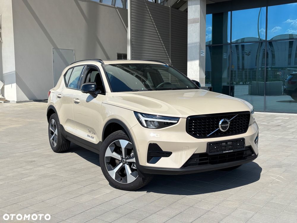 Volvo XC 40 - 23