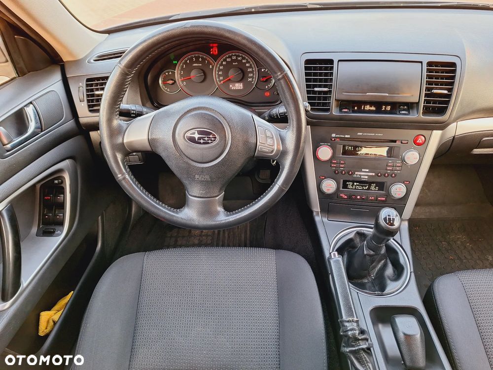 Subaru Legacy Kombi 2.0R Comfort - 18