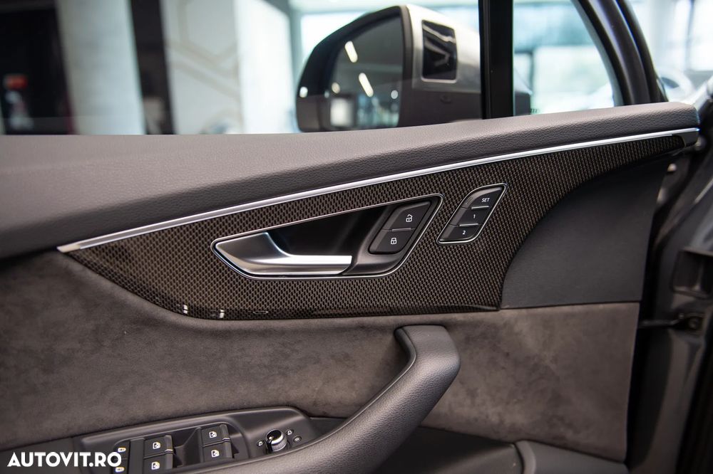 Audi SQ7 4.0 TDI quattro Tiptronic - 11