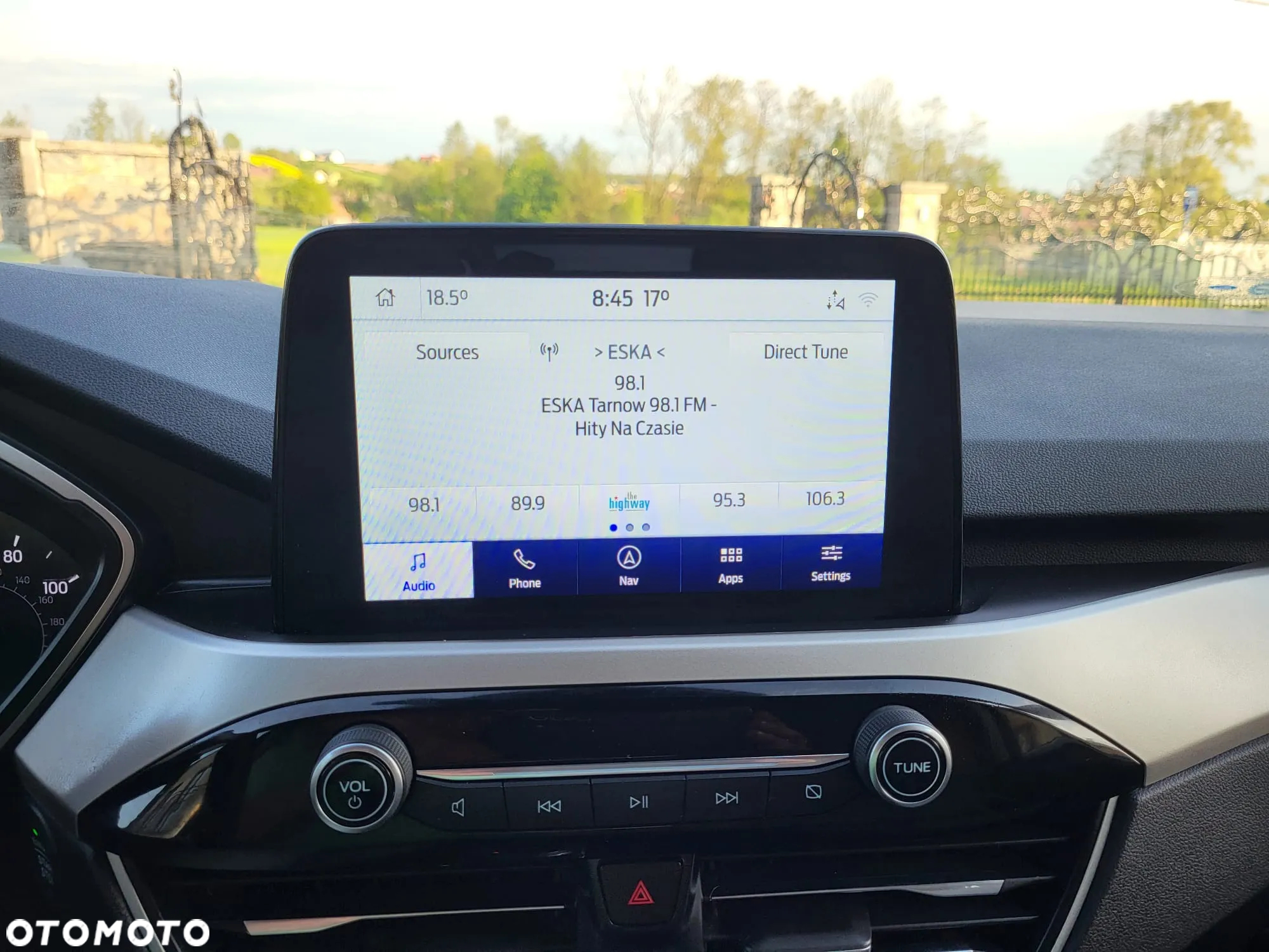 Ford Kuga - 24