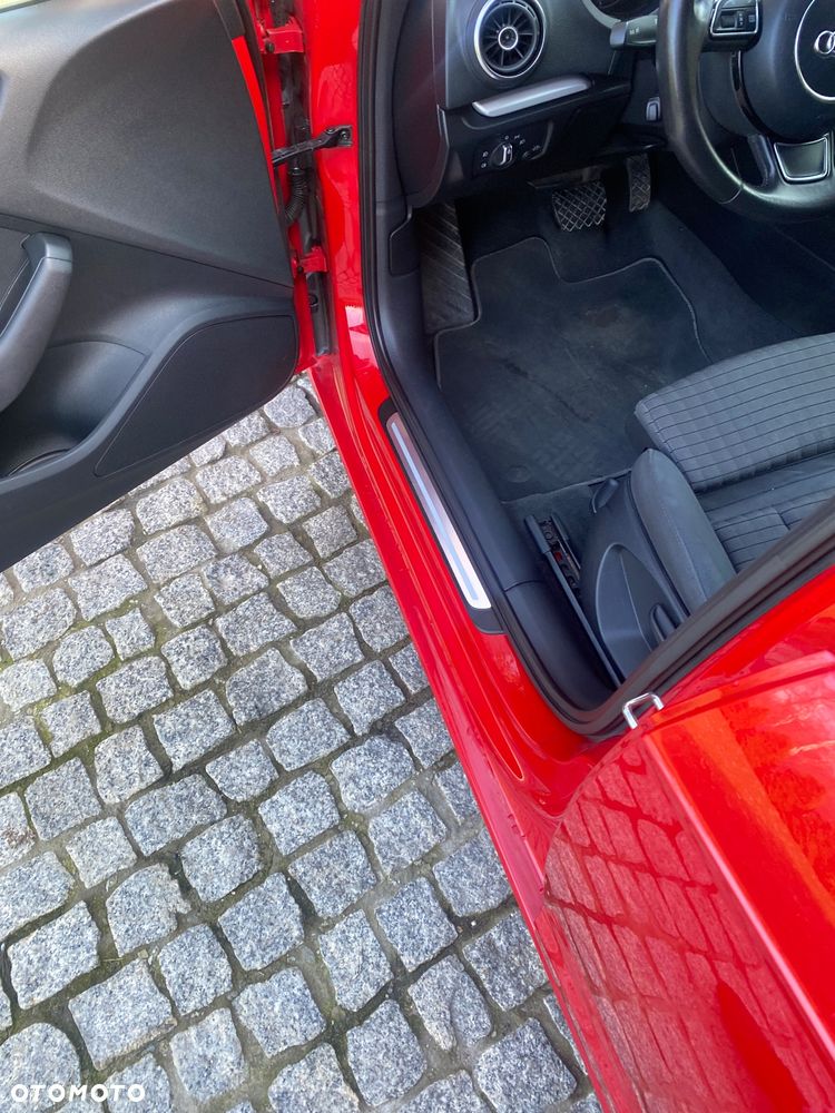 Audi A3 Sportback 2.0 TDI Sport S tronic - 19