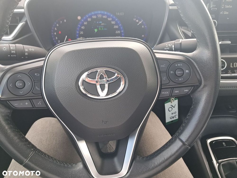 Toyota Corolla - 13