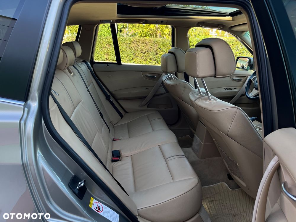 BMW X3 3.0d - 14