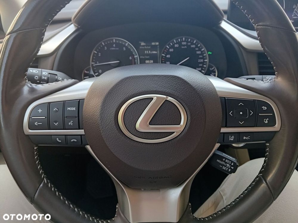 Lexus RX - 20