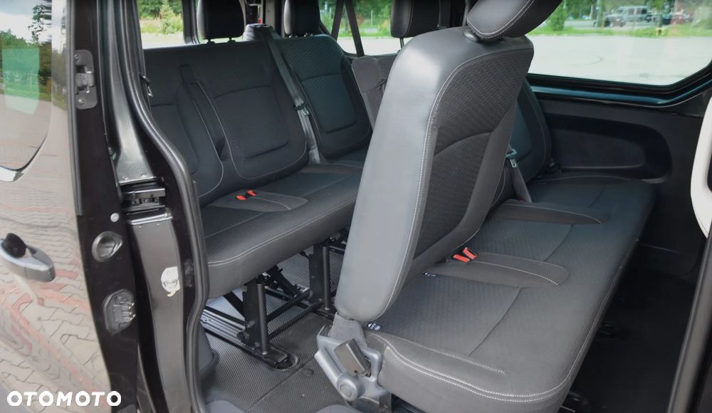 Opel Vivaro - 17