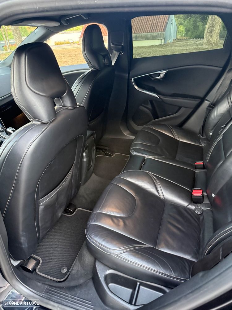 Volvo V40 D4 RDesign - 19