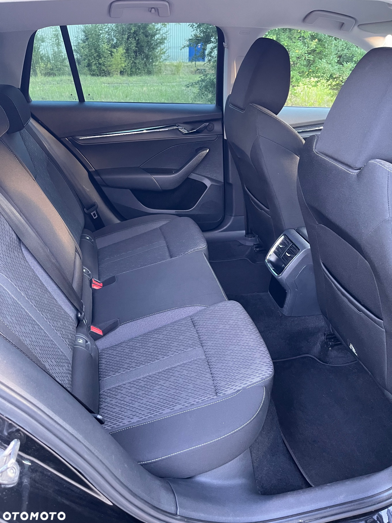 Skoda Octavia 2.0 TDI Style DSG - 24
