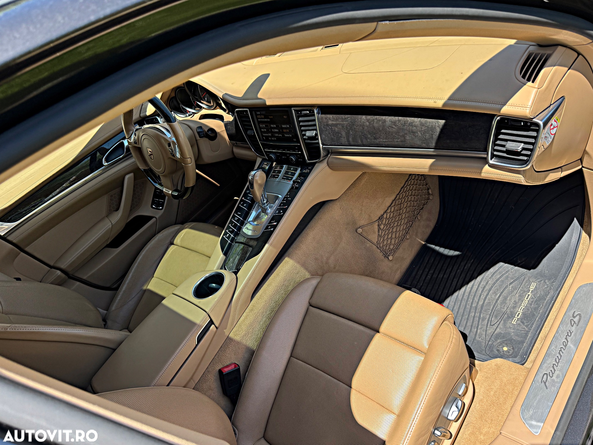 Porsche Panamera 4S PDK - 8