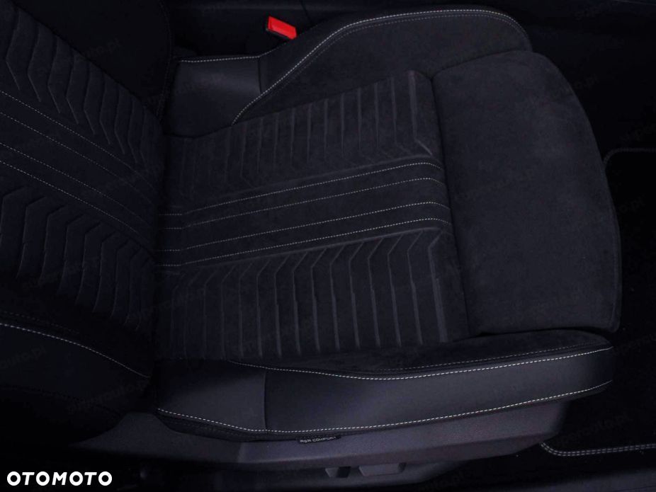 Peugeot 5008 1.2 PureTech mHEV GT Exclusive S&S e-DCS6 - 7