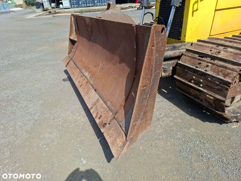 New Holland D 150 - 28