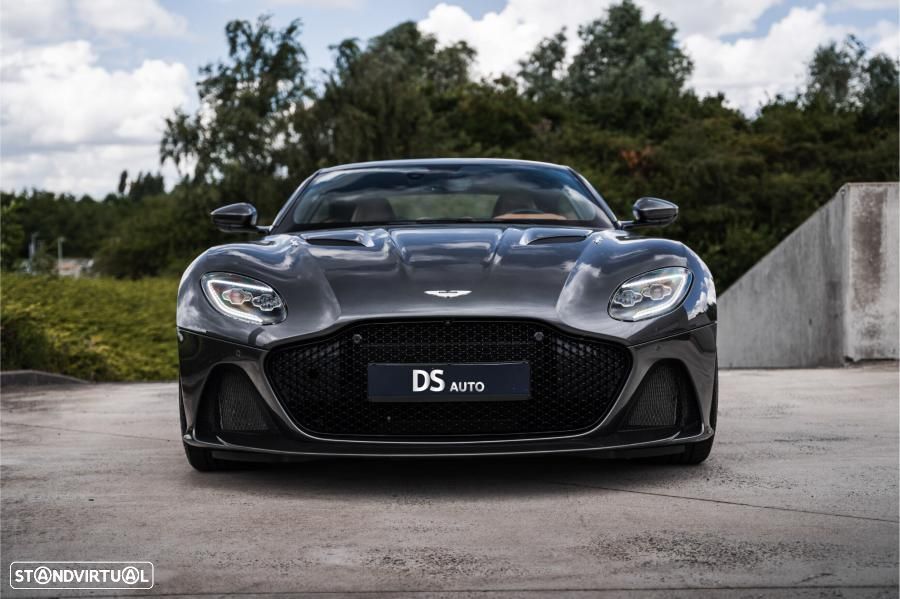 Aston Martin DBS Coupe Superleggera - 5