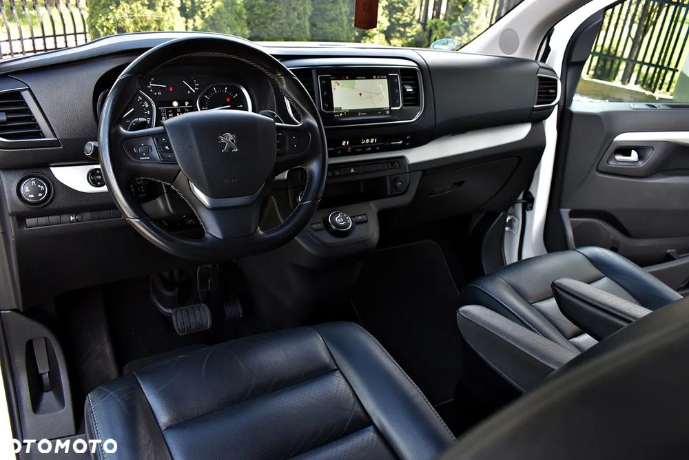 Peugeot Traveller L2 2.0 EAT6 Business VIP - 33