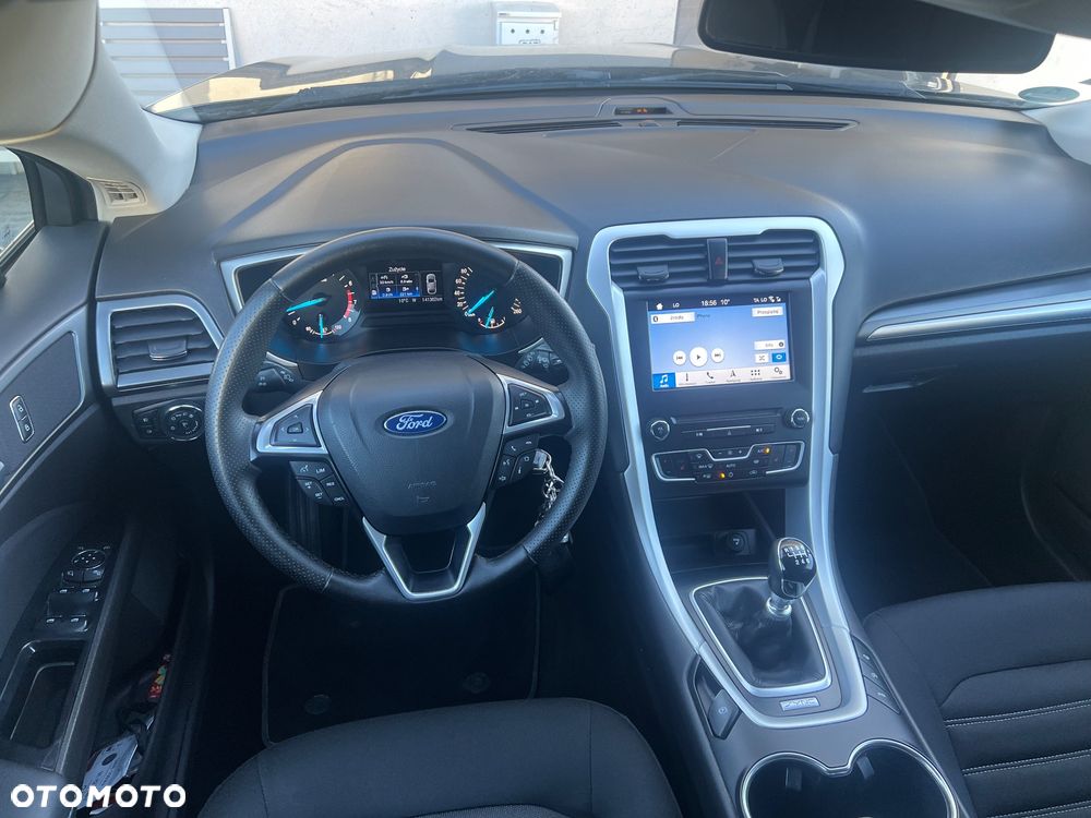 Ford Mondeo 1.5 EcoBoost Trend - 11