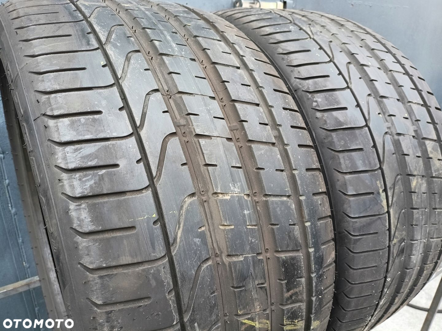 295/35R21 Pirelli PZero XL para opon lato 6mm - 2