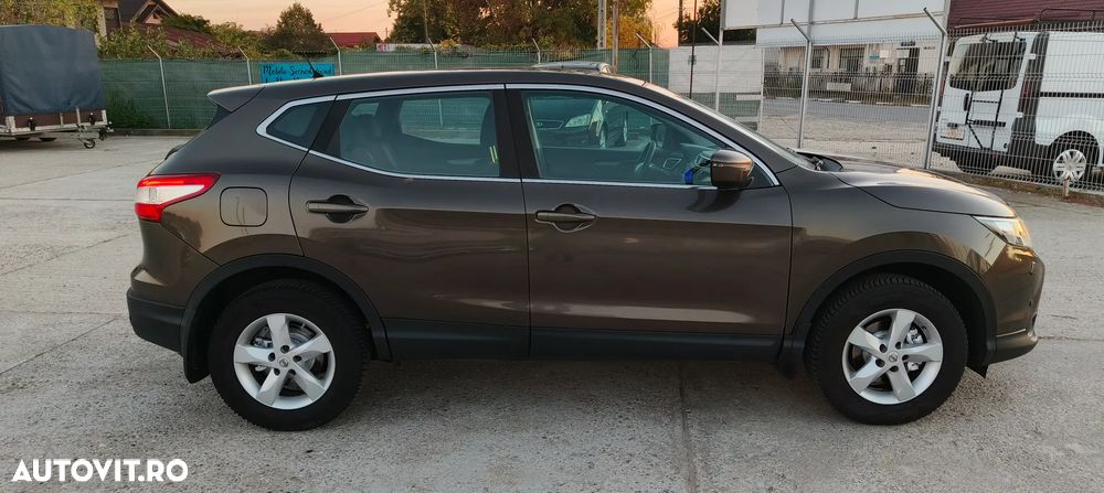 Nissan Qashqai - 4