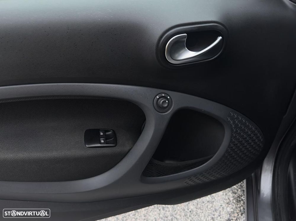 Smart ForTwo Coupé EQ prime - 15