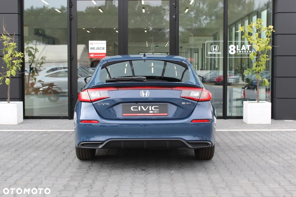 Honda Civic 2.0 i-MMD Elegance CVT - 16