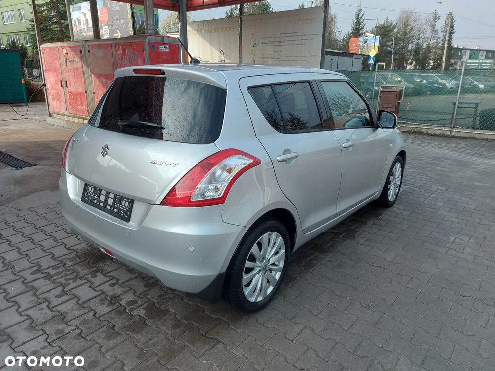 Suzuki Swift - 9