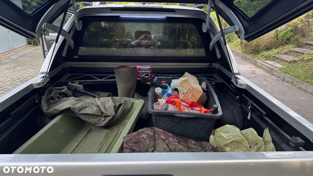 Toyota Hilux - 17
