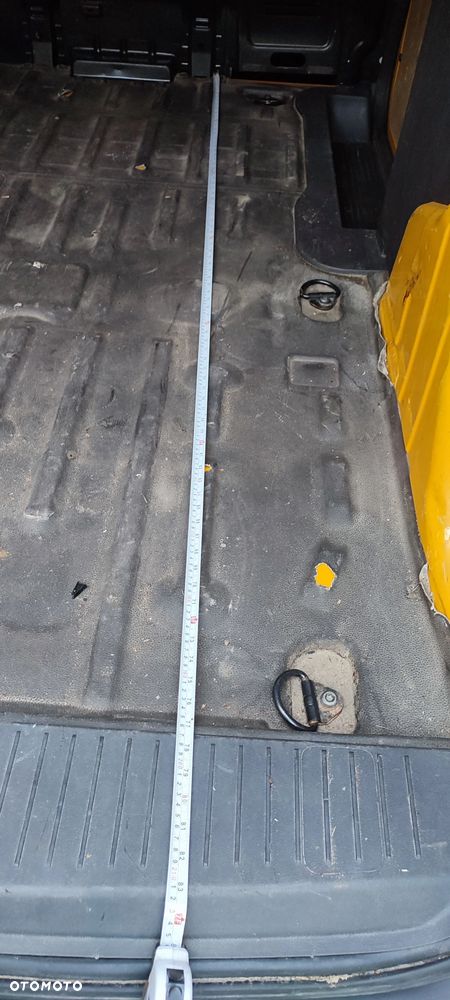 Ford Connect - 8