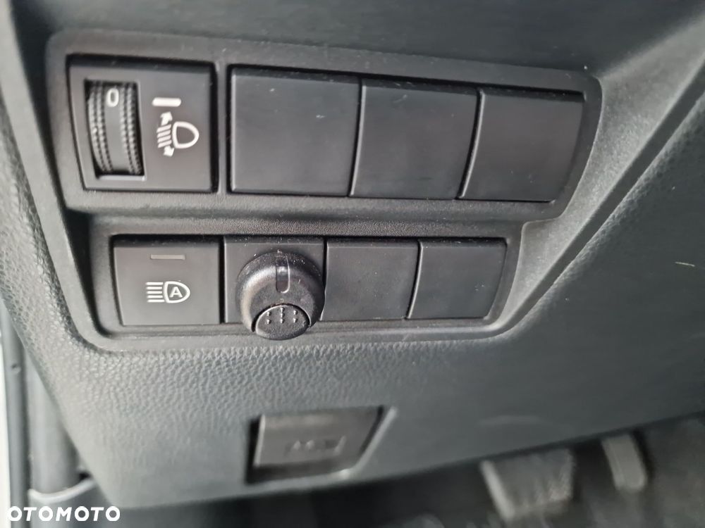 Toyota Yaris Hybrid 1.5 Comfort - 14