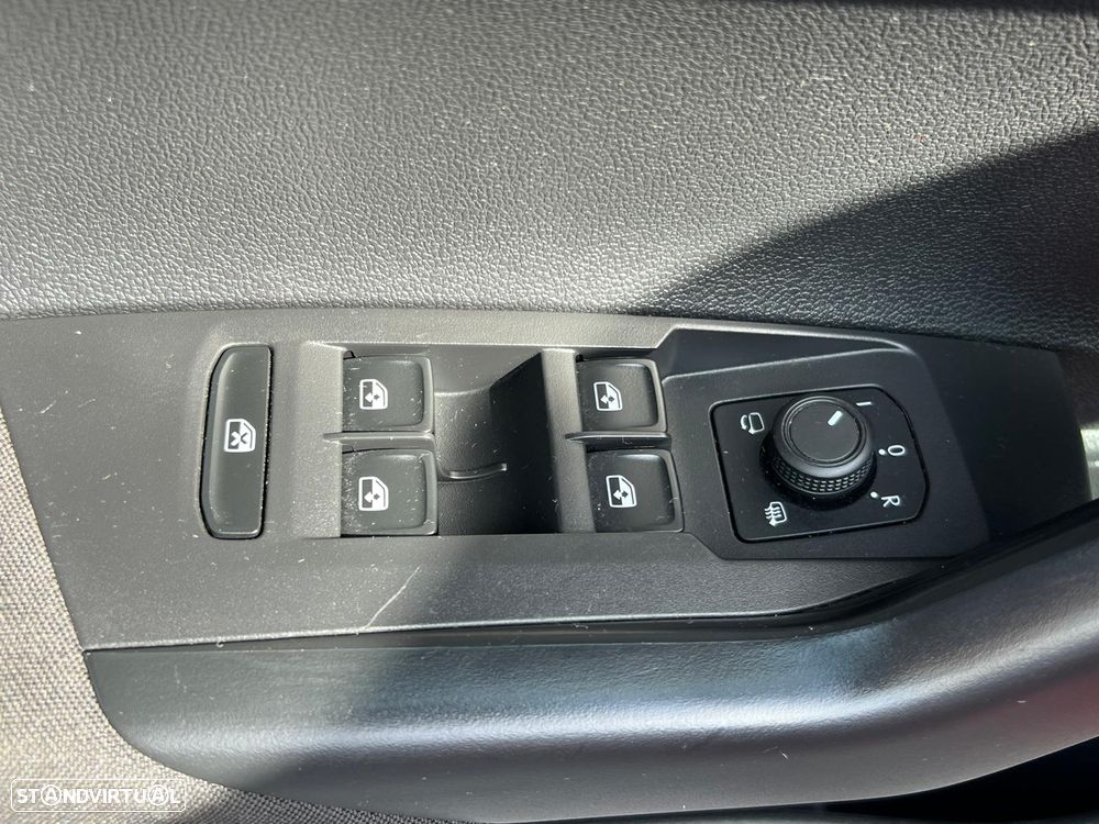 VW Taigo 1.0 TSI Urban - 11