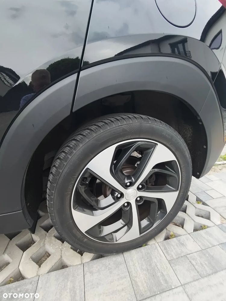 Hyundai Tucson 1.7 CRDI BlueDrive Comfort 2WD - 14