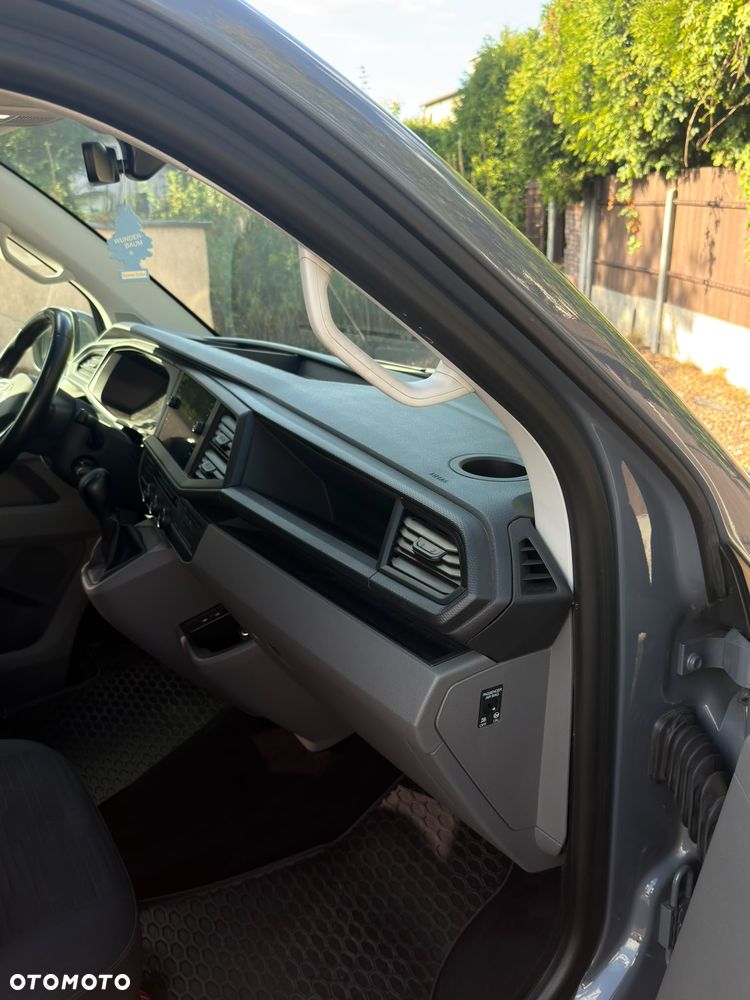 Volkswagen Caravelle 2.0 TDI L2 Comfortline DSG - 22
