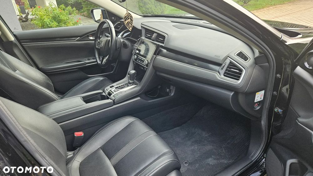 Honda Civic 1.5 T Executive CVT - 17