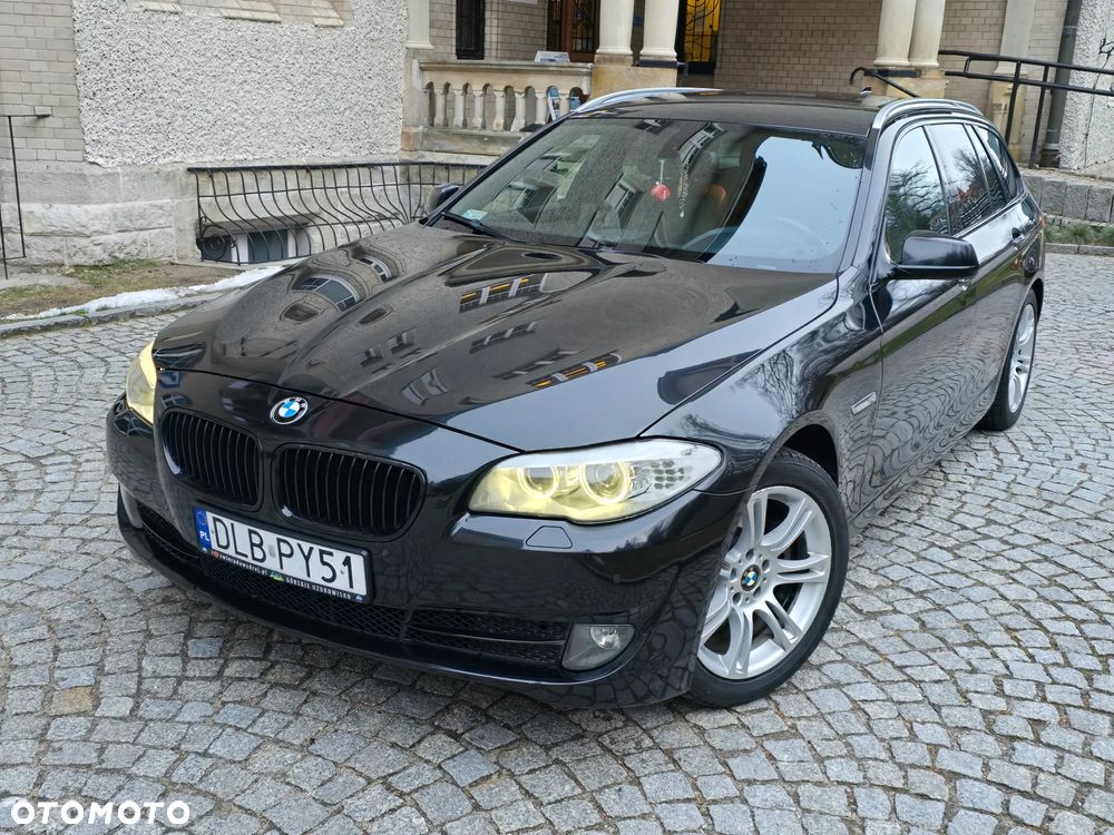 BMW Seria 5 520d - 28