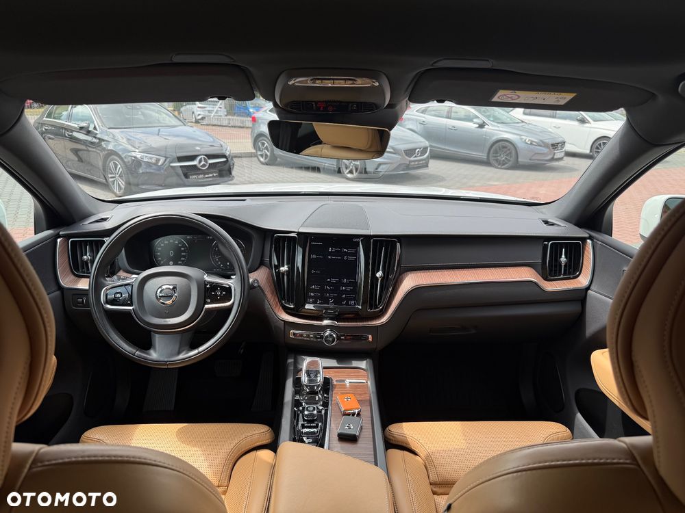 Volvo XC 60 B4 B Inscription - 23
