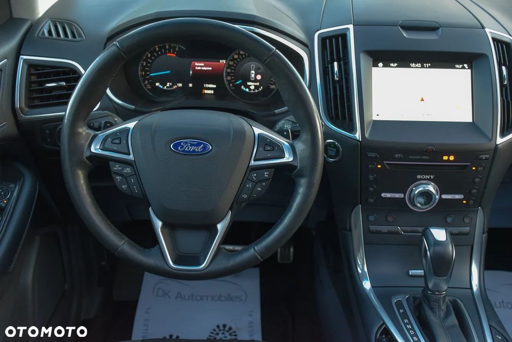 Ford Edge 2.0 TDCi Bi-Turbo 4x4 ST-LINE - 29