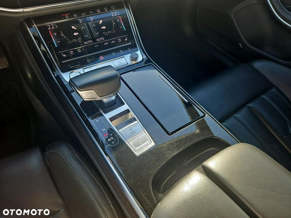 Audi A8 50 TDI quattro tiptronic - 14