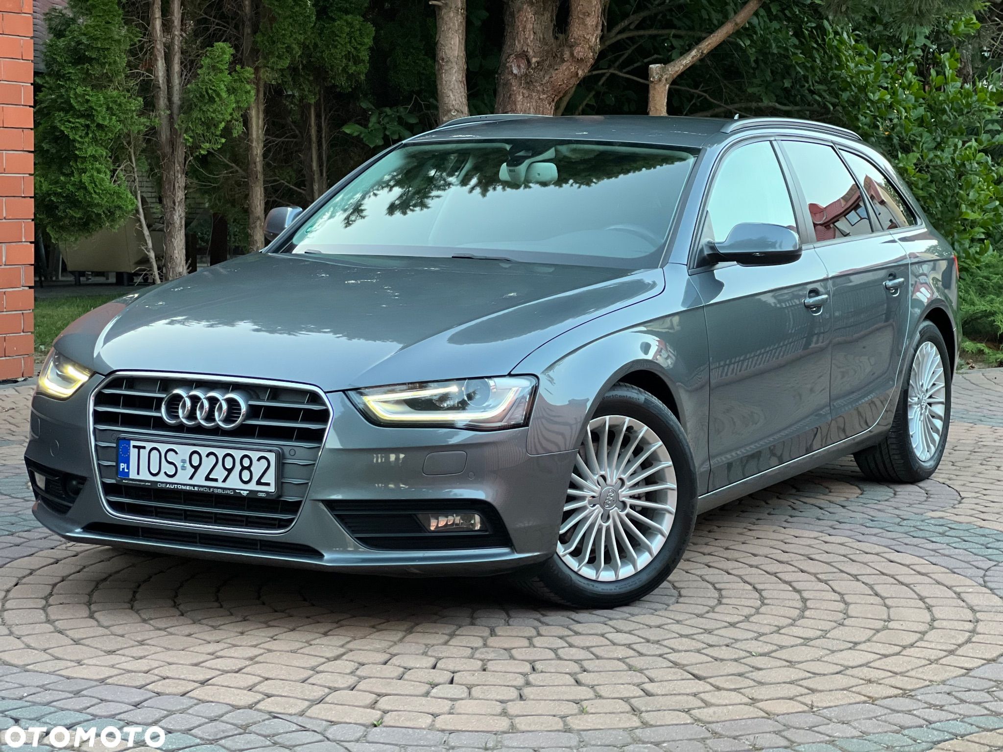 Audi A4 - 1