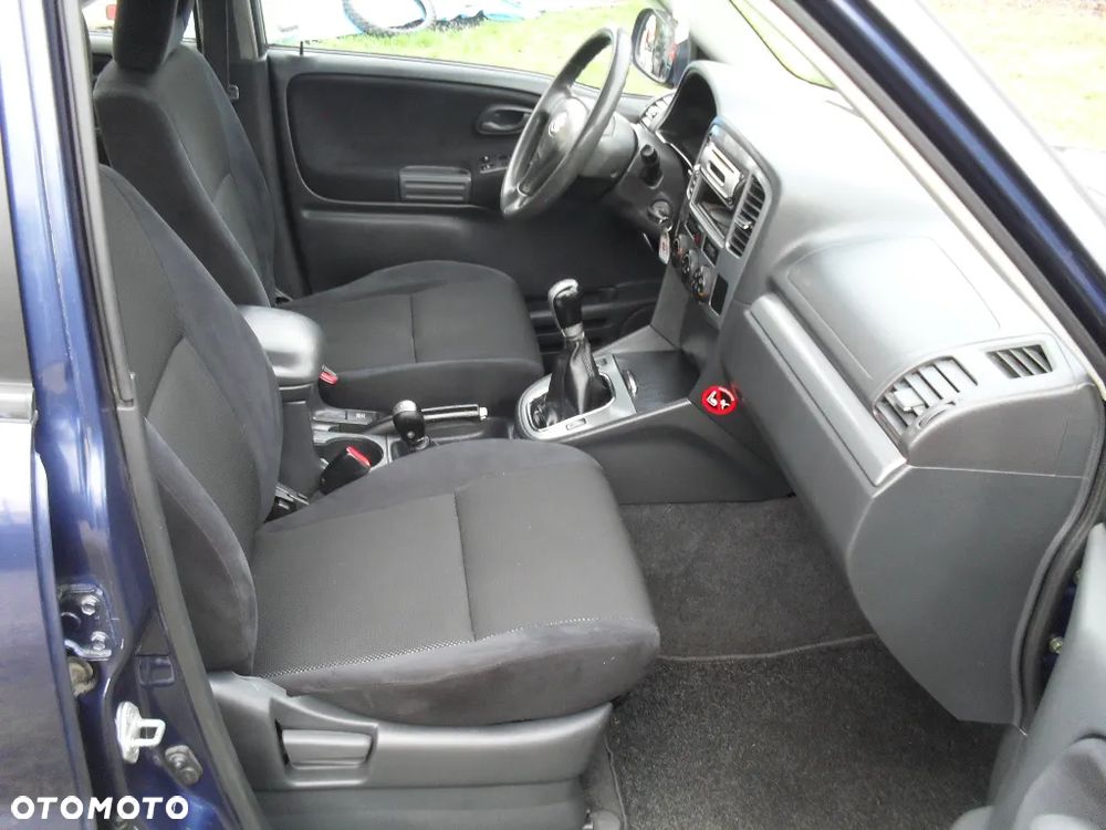 Suzuki Grand Vitara 2.0 HDi - 13