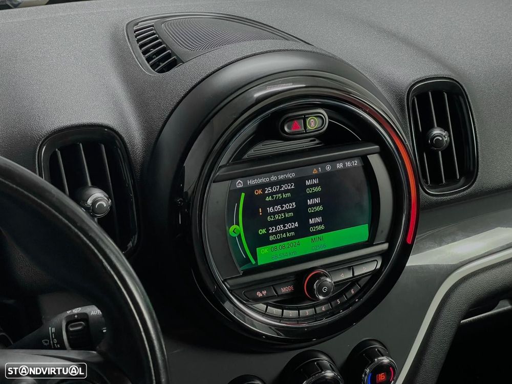 MINI Countryman Cooper SE ALL4 Auto - 24