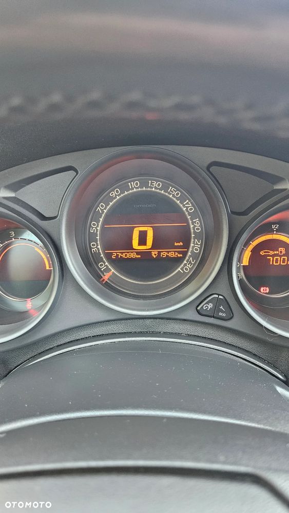 Citroën C4 1.6 HDi SX - 23