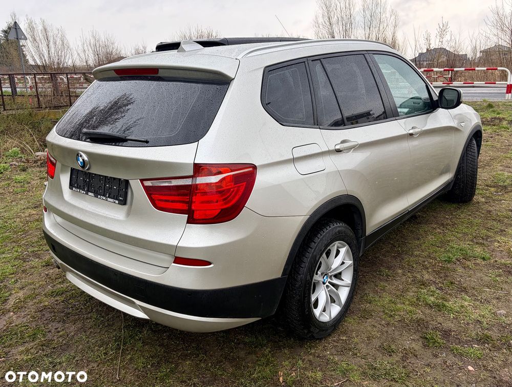 BMW X3 xDrive20d - 27