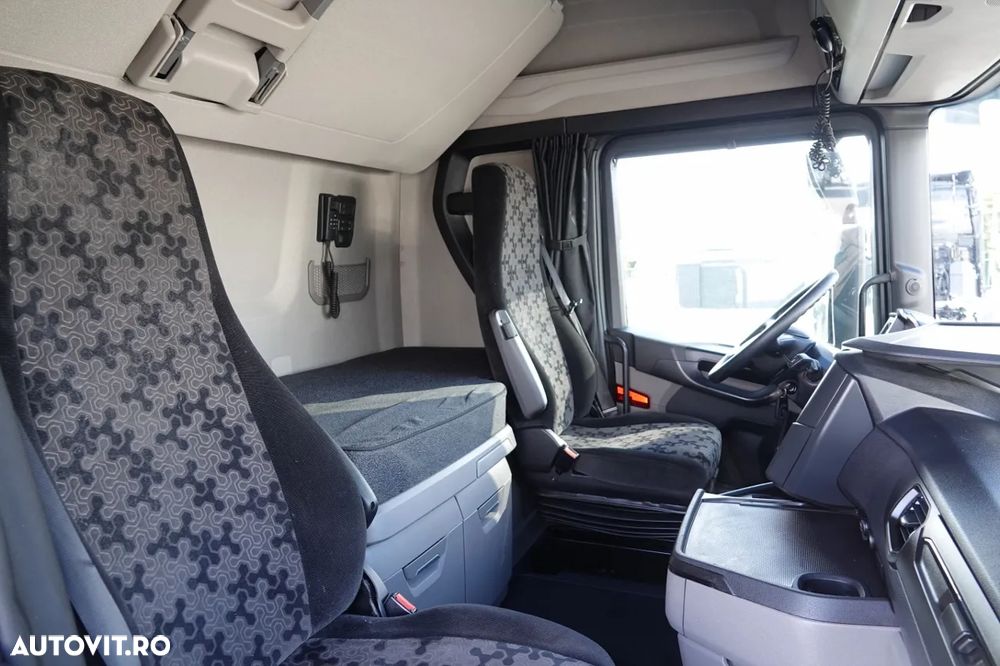 Scania S 560 / MEGA / RETARDER / AER CONDIȚIONAT PARCARE / PLATĂ JOSĂ / 2022 / - 36