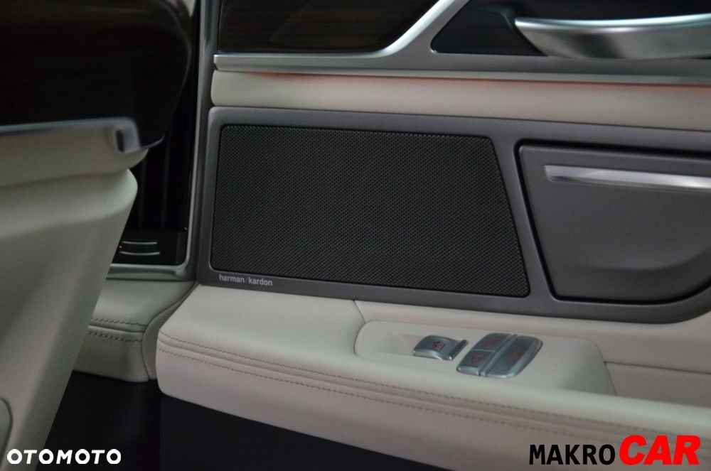BMW Seria 7 - 13