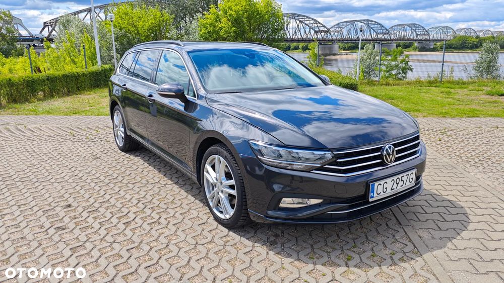 Volkswagen Passat 1.5 TSI EVO Business DSG - 1