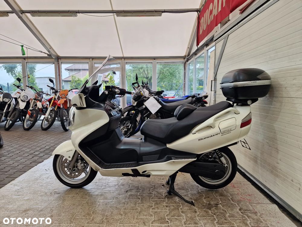 Suzuki Burgman - 19