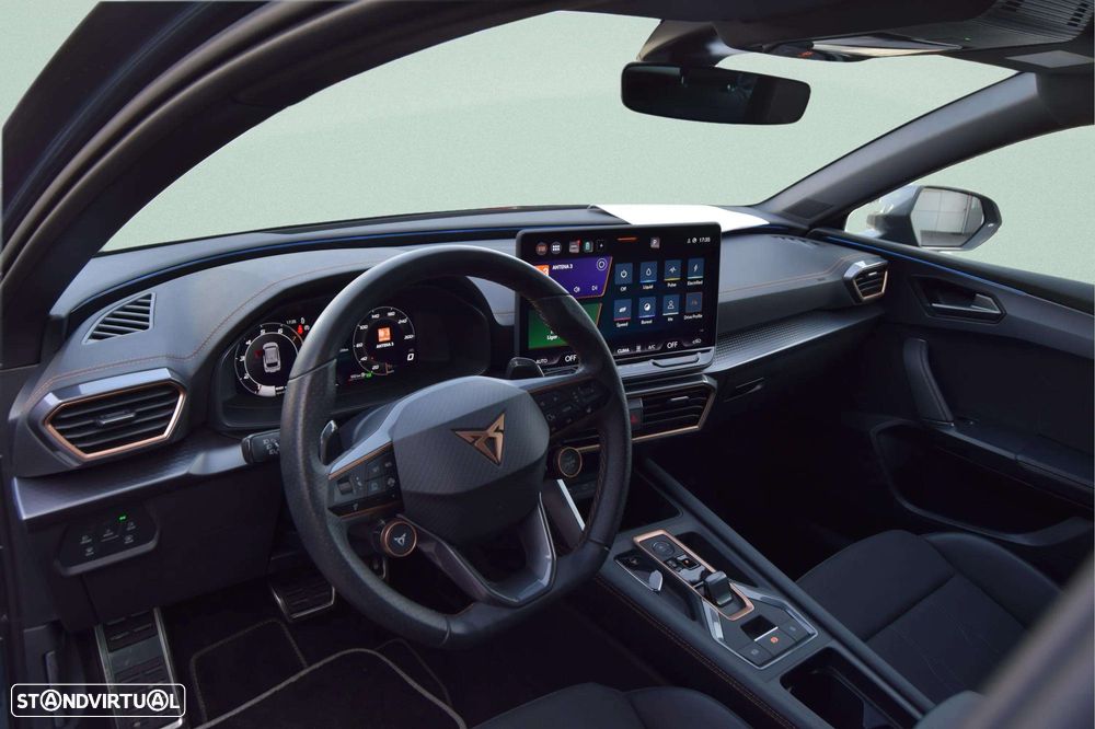 Cupra Leon ST 1.5 e-Hybrid DSG - 11