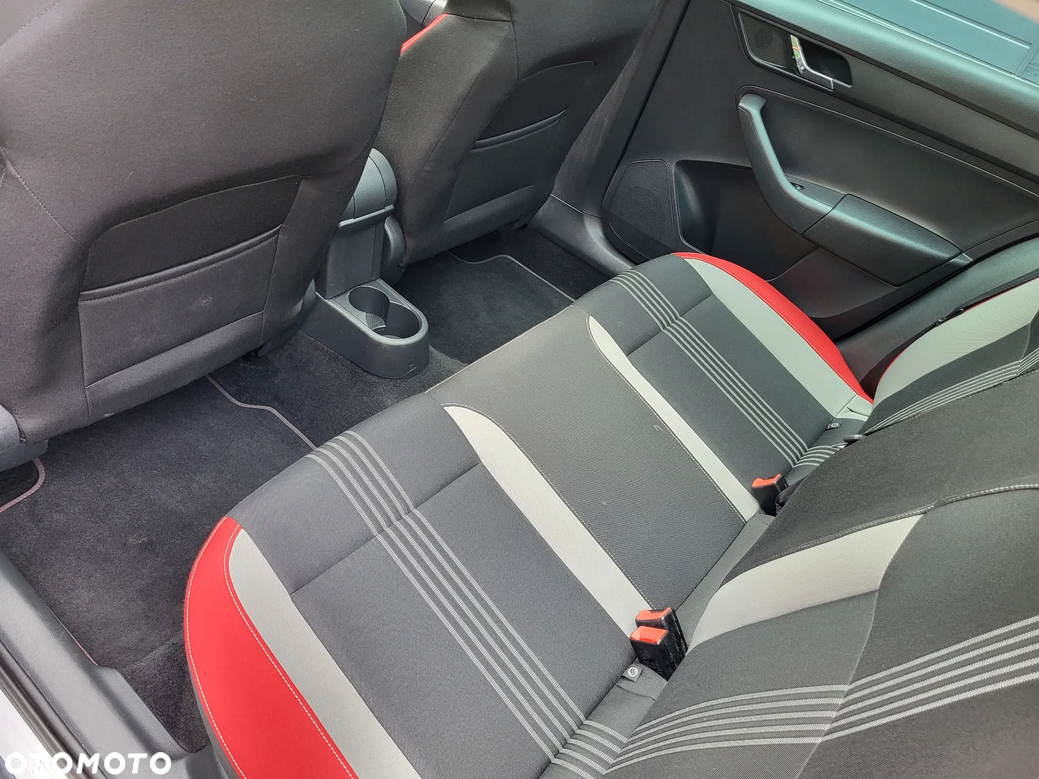Skoda RAPID Spaceback 1.2 TSI Monte Carlo - 27