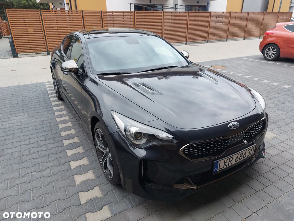 Kia Stinger - 3