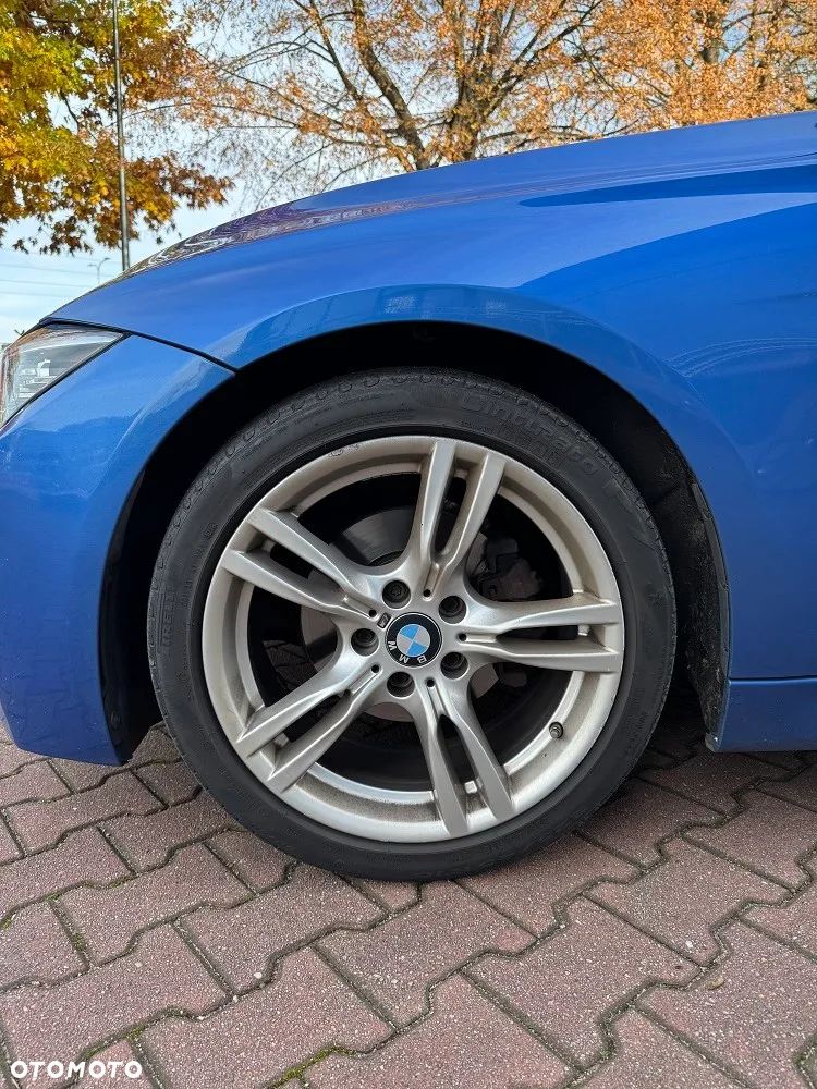 BMW Seria 3 318i M Sport Shadow - 23
